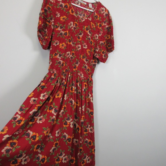 Karen Scott Floral Midi Dress S Red Rayon Smocked Waist Cottagecore Boho Vtg 276 - Picture 4 of 7